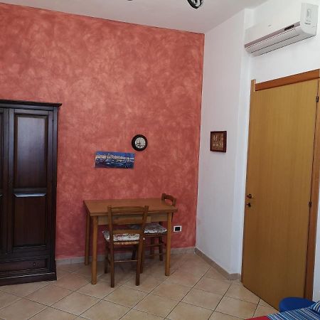 Casa Vacanze Rose E Fiori Sardegna San Vito  Exterior photo
