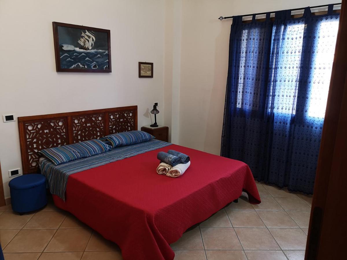 Casa Vacanze Rose E Fiori Sardegna San Vito  Exterior photo