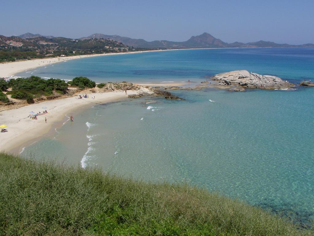 Casa Vacanze Rose E Fiori Sardegna San Vito  Exterior photo
